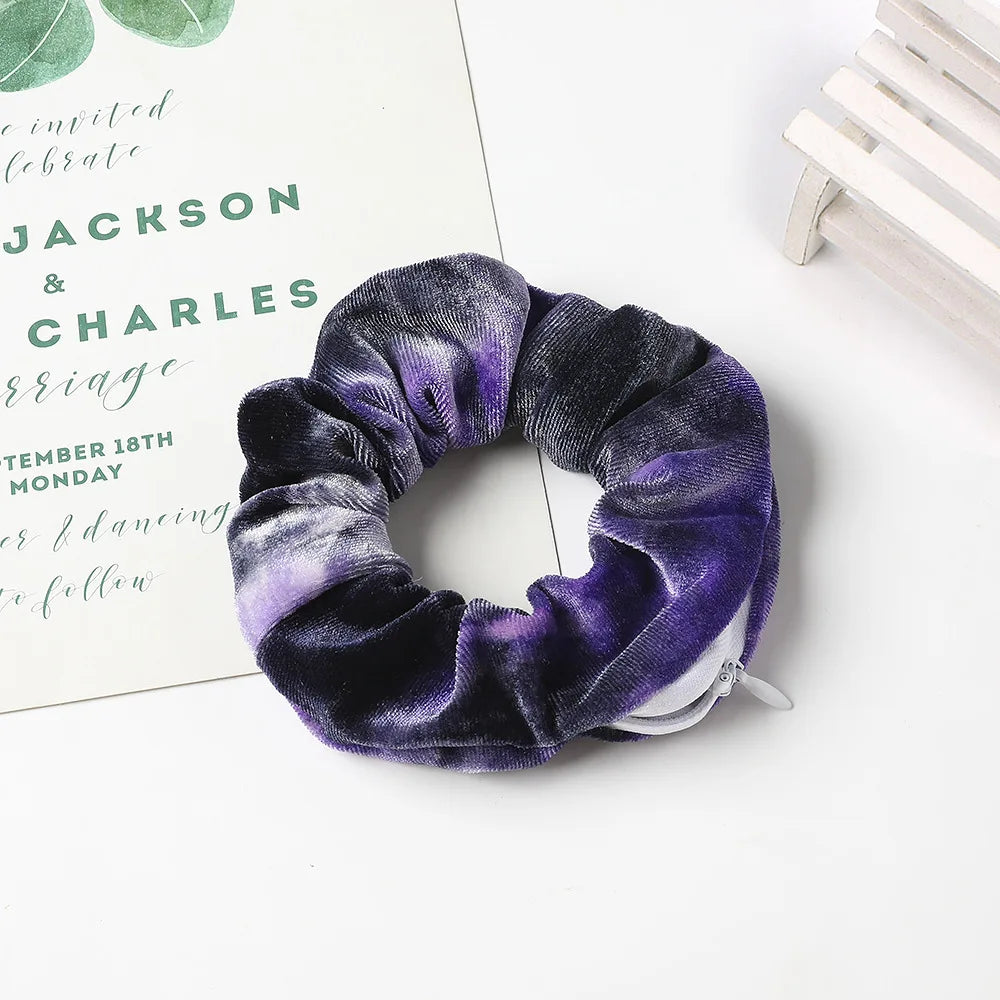 Hair Tie Hair Scrunchie ⁣⁣⁣⁣With Hidden Stash Pocket