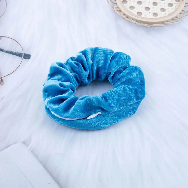 Hair Tie Hair Scrunchie ⁣⁣⁣⁣With Hidden Stash Pocket