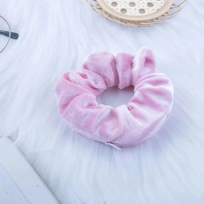 Hair Tie Hair Scrunchie ⁣⁣⁣⁣With Hidden Stash Pocket